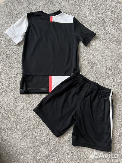 Форма adidas juventus 128