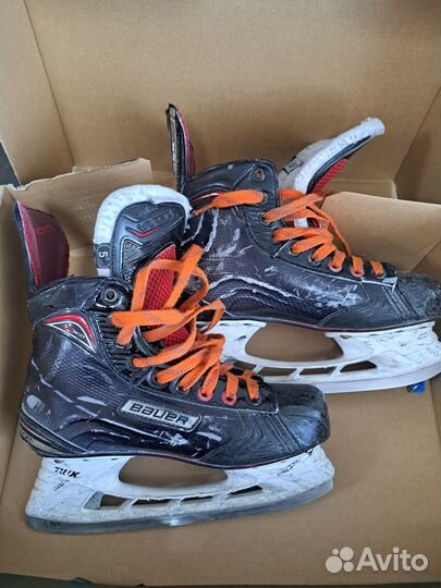 Хоккейные коньки bauer