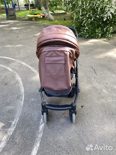 Коляска 2 в 1 Peppy Indie