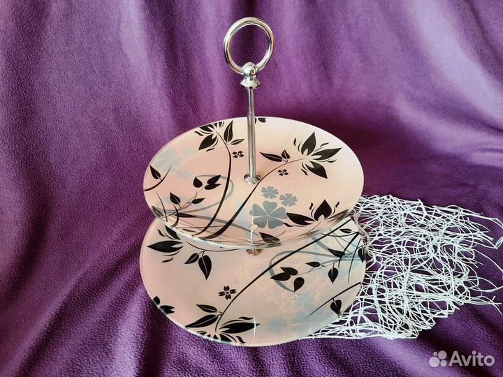 Фруктовница стеклянная двухярусная круглая