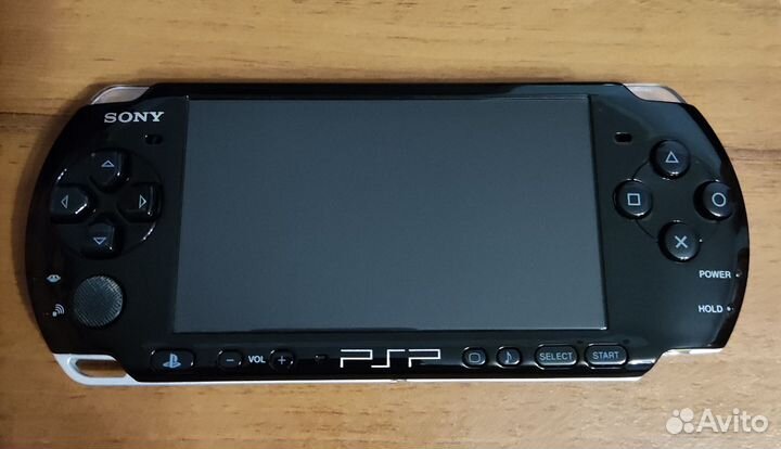 Sony PSP 3006 + игра Echochrome