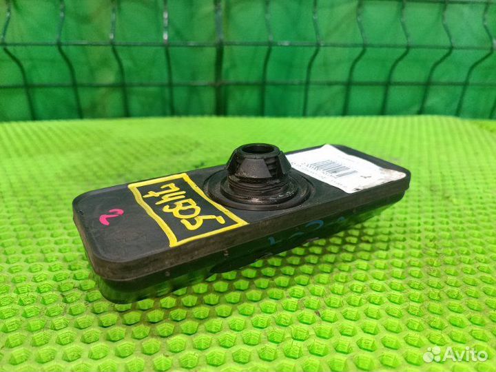 Упор домкрата Mercedes-Benz C W204