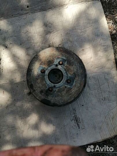 Ступица задняя правая королла 110 кузов