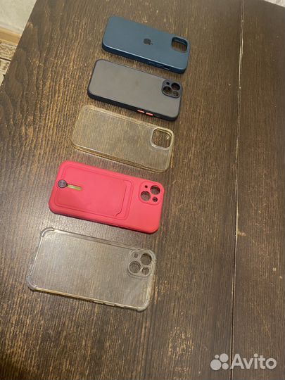 Чехлы iPhone 13