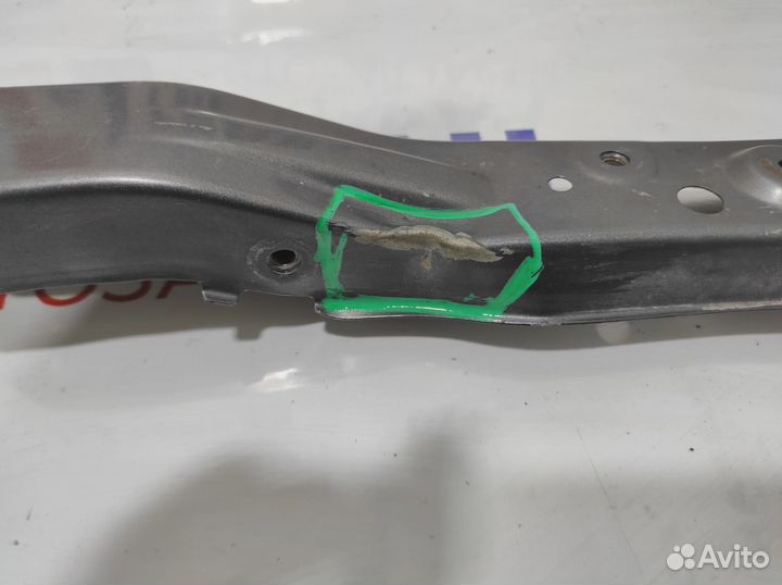 Панель передняя верхняя часть Toyota Avensis (T250