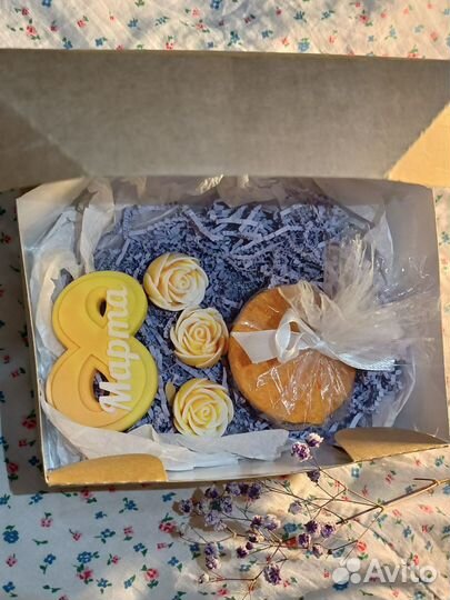 Подарочный набор 8 марта(мыло, бомбочка для ванны)