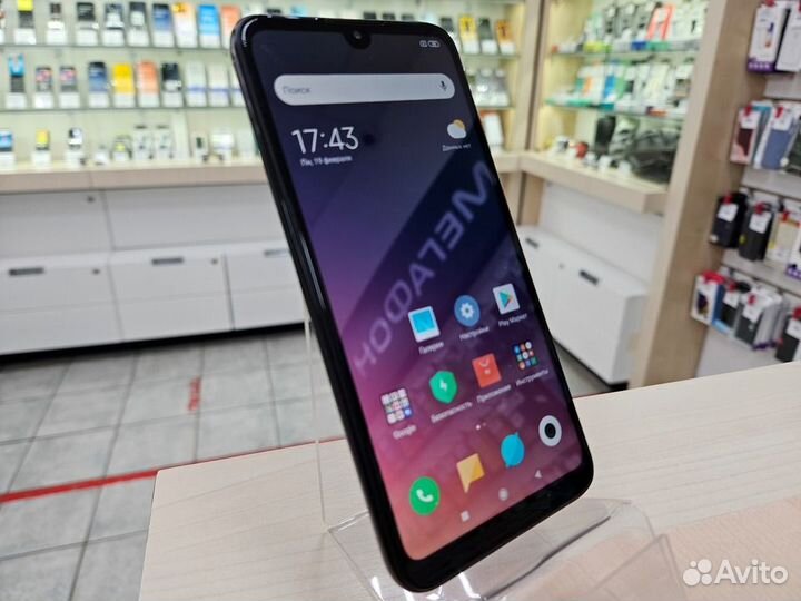 Xiaomi Mi Play, 4/64 ГБ