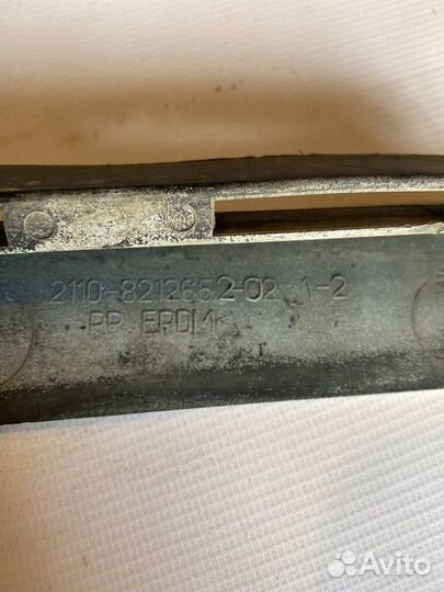 Накладка бампера под фару правая LADA 2110