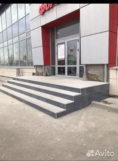 Облицовка ступеней гранитом