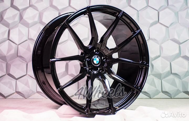 Кованые диски BMW X6M R22