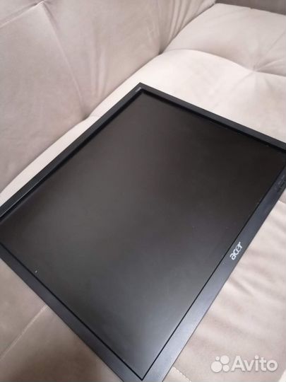 Монитор Acer V193 (не рабочий)
