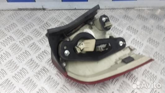 Фонарь задний правый volvo V70 3 (KBG04MY01)