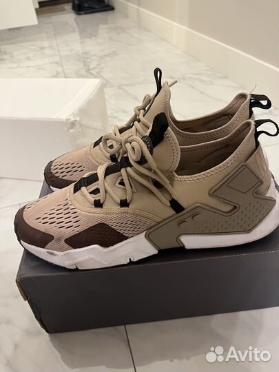 Кроссовки Nike Huarache 44,5 (оригинал)