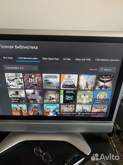 Xbox one x 1 tb с играми и дисководом