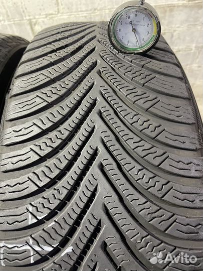 Michelin Alpin 5 215/65 R17