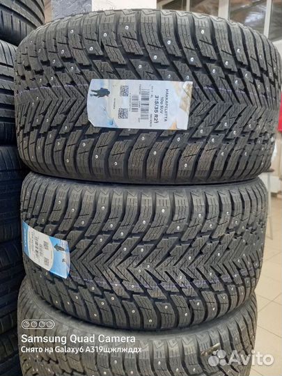Nokian Tyres Hakkapeliitta 10p SUV 275/40 R21 и 315/35 R21