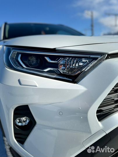 Toyota RAV4 2.5 AT, 2021, 19 333 км