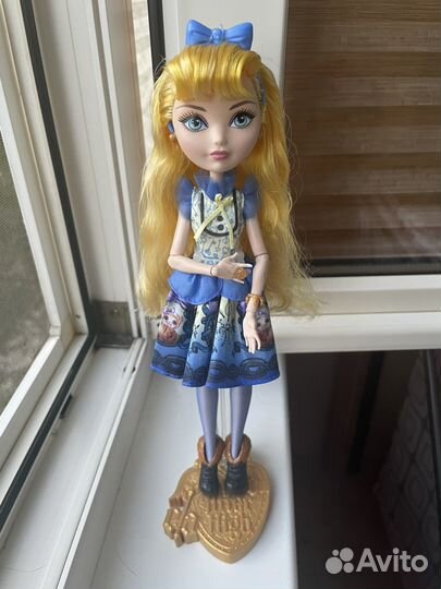 Ever After High Блонди Локс
