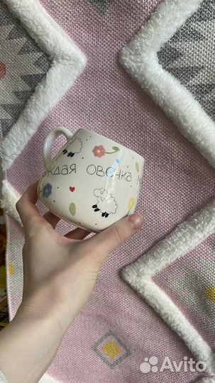 Весёлая чашка про овечек