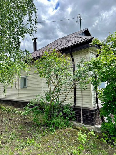 Дом 100 м² на участке 7 сот.