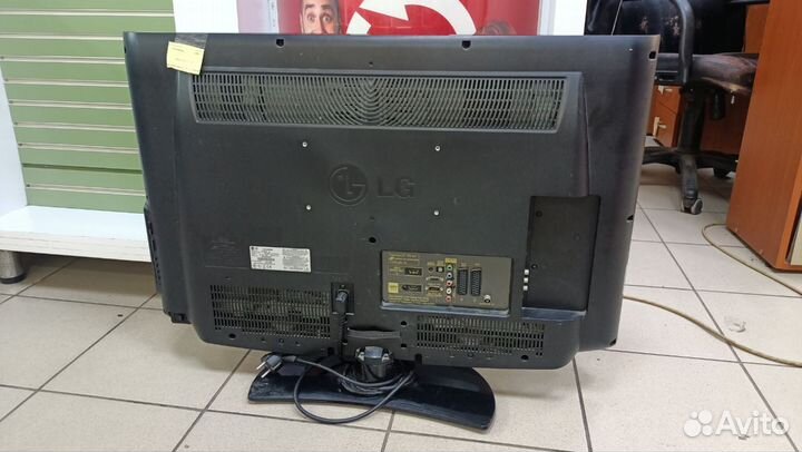 Телевизор LG 32LH2000