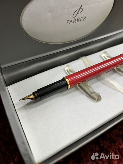 Перьевая ручка Parker