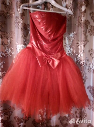 Выпускные платья