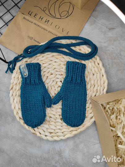 Варежки детские вязаные