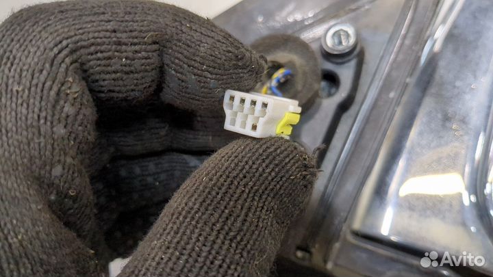 Зеркало боковое правое Mitsubishi L200