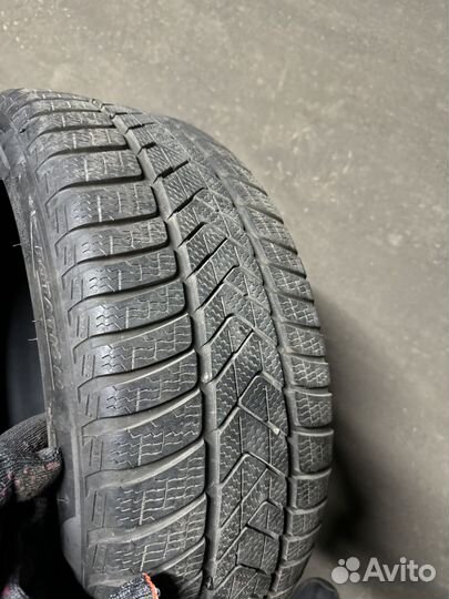 Pirelli Winter Sottozero 3 245/40 R19