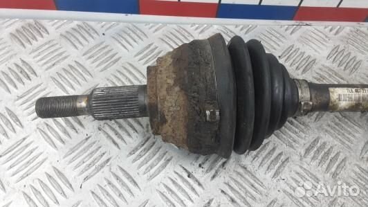 Привод передний левый volkswagen touareg 7L (PEA18