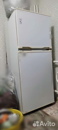 2шт.Холодильники Stinol, рабочие бу