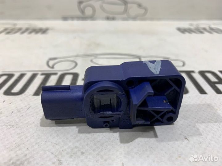 Датчик удара Renault Logan 2 K7MA812 2015