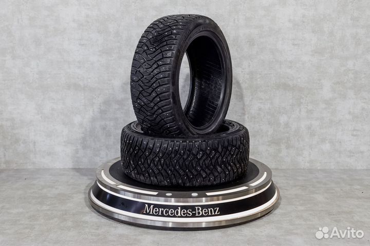 Dunlop SP Winter Ice 03 235/45 R17 97T