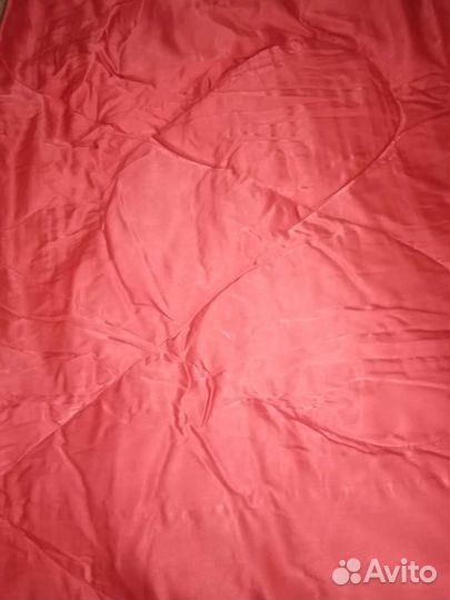 Одеяло пуховое