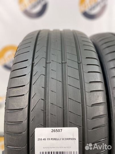 Pirelli Scorpion 255/45 R19 103V