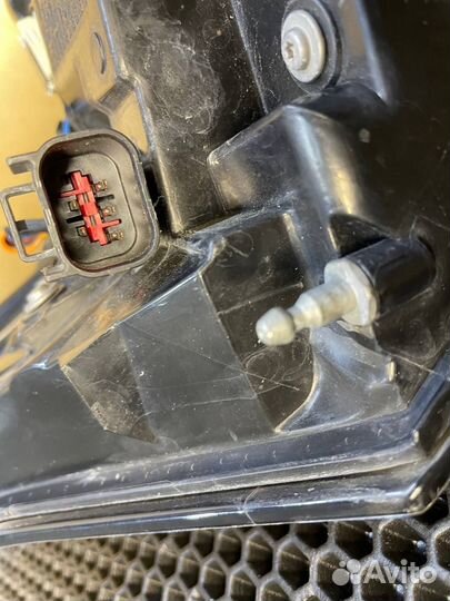 Правый фонарь Range Rover Sport