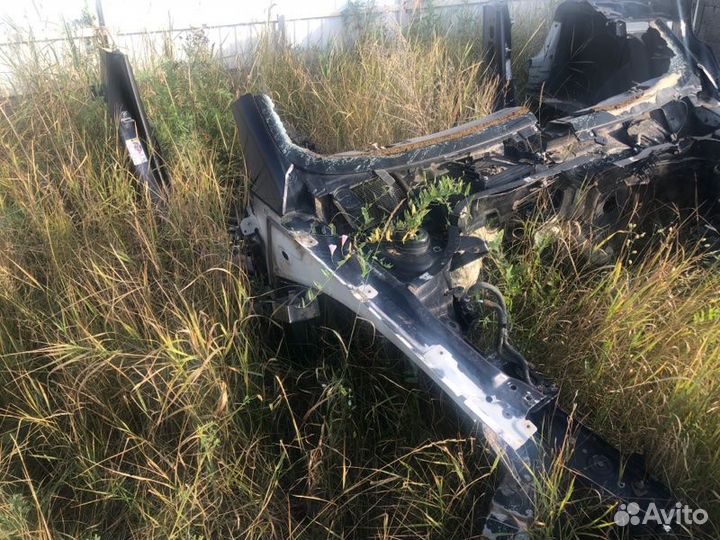 Лонжерон передний правый Volkswagen Passat седан