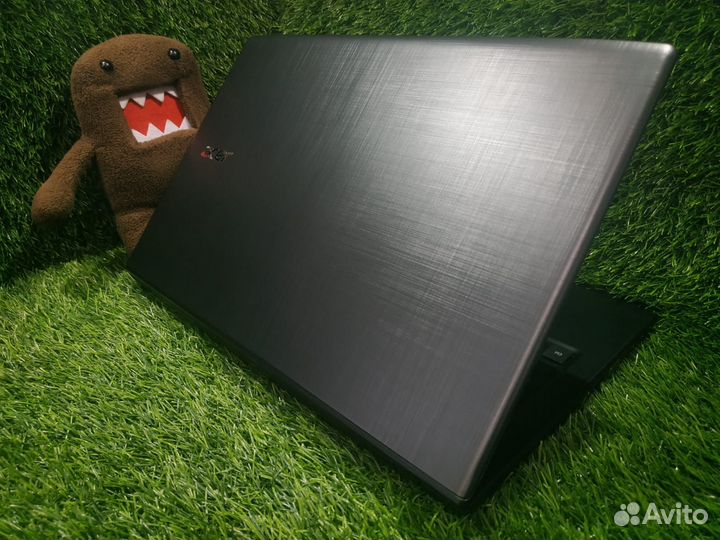 Игровой Acer с GeForce 940MX и 8 озу