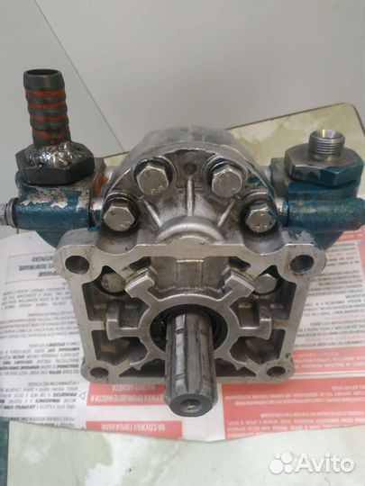 Насос гидравлический нш-32 м-3л