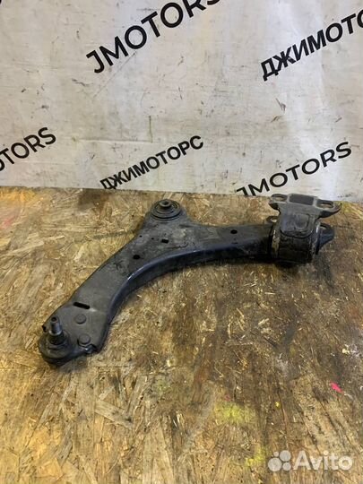 Рычаг нижний передний левый Volvo v70 P3