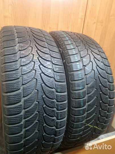 Bridgestone Blizzak LM-80 Evo 235/55 R18