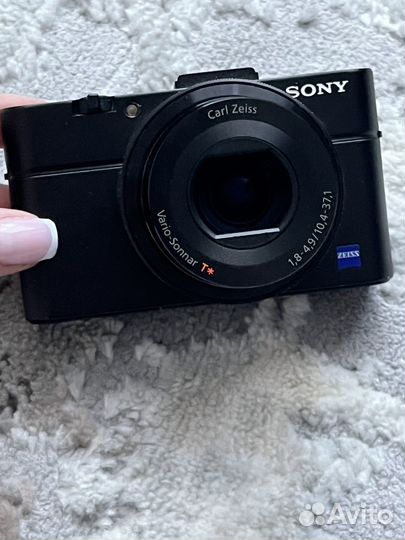 Компактный фотоаппарат sony rx100
