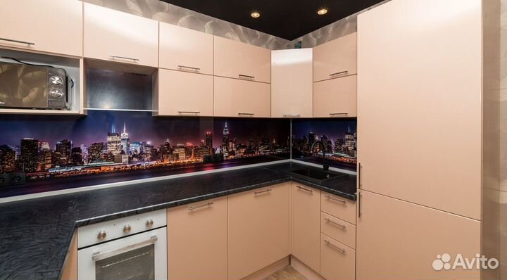 Кухонный гарнитур Capri угловая и прямая