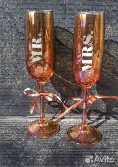 Лучший подарочный набор - Свадебные бокалы