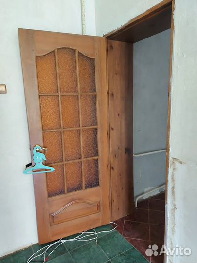Дверь межкомнатная из массива сосны