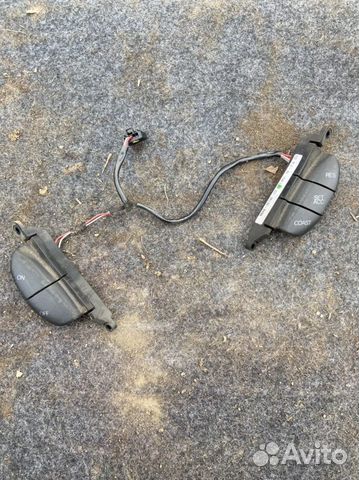 Кнопки в руль Ford Focus 1