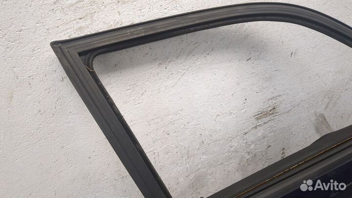 Дверь правая передняя Volkswagen Passat 4, 1996