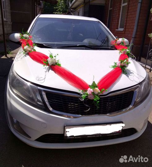 Украшение на свадебную машину