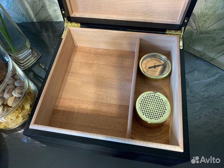 Хьюмидор для сигар